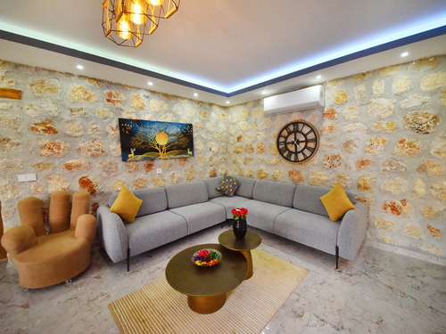 gece  -  Kasım
  | Kalkan Akbel'de Romantik Jakuzili Villa Tatili: Korunaklı Havuz ve Özel Anlar